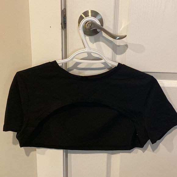 All medium clothes - Picture 7 of 10